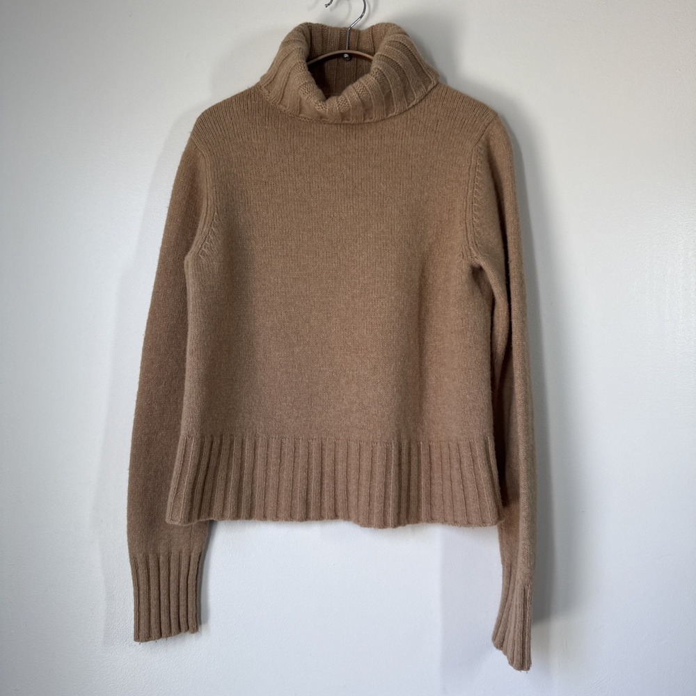 Vintage J Crew Turtleneck Sweater Womens Large Beige 100% Wool Neutral Boxy Knit
